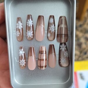 Brown and Tan Snowflake Press-On Nails